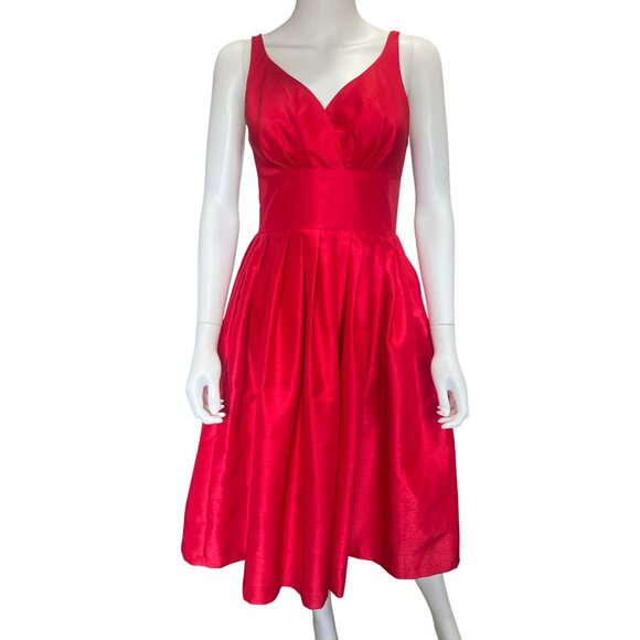 Retrospec’d Clothing Red Fit & Flare Dress V-Neck Back Pleated Skirt Size 4 - Picture 1 of 9